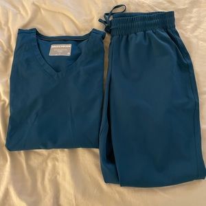 Scrub set skechers by barco Bahama